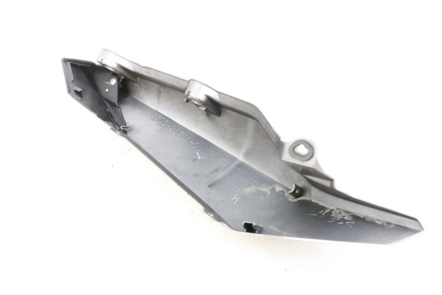 photo de REAR LEFT PANEL YAMAHA XJ6 ABS 600 (2008 - 2016)