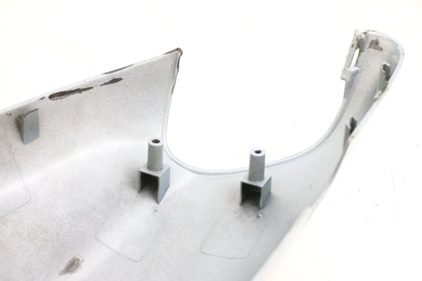 photo de REAR LEFT PANEL YAMAHA YN NEO'S 50 (1997 - 2004)
