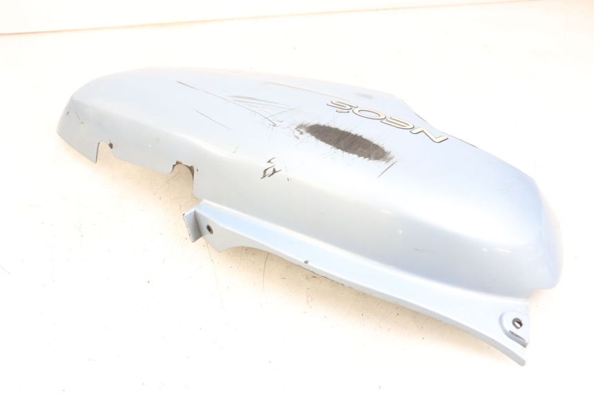 photo de REAR LEFT PANEL YAMAHA YN NEO'S 50 (1997 - 2004)