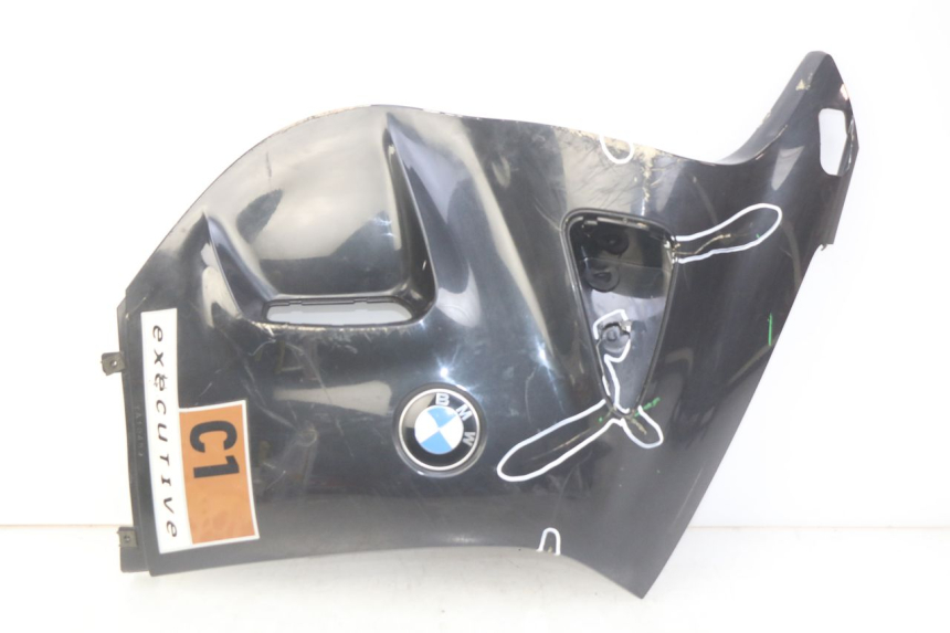 photo de RIGHT FRONT SIDE PANEL BMW C1 125 (2000 - 2003)