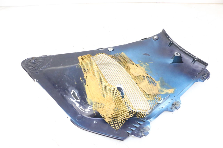 photo de RIGHT FRONT FAIRING HONDA CBR RR FIREBLADE 900 (1992 - 1994)