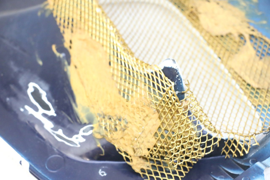 photo de RIGHT FRONT FAIRING HONDA CBR RR FIREBLADE 900 (1992 - 1994)