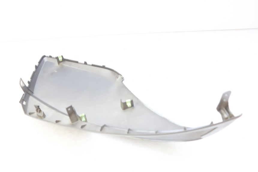 photo de RIGHT FRONT SIDE PANEL PEUGEOT CITYSTAR 50 (2013 - 2017)