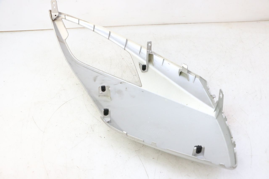 photo de RIGHT FRONT SIDE PANEL PEUGEOT CITYSTAR 50 (2013 - 2017)