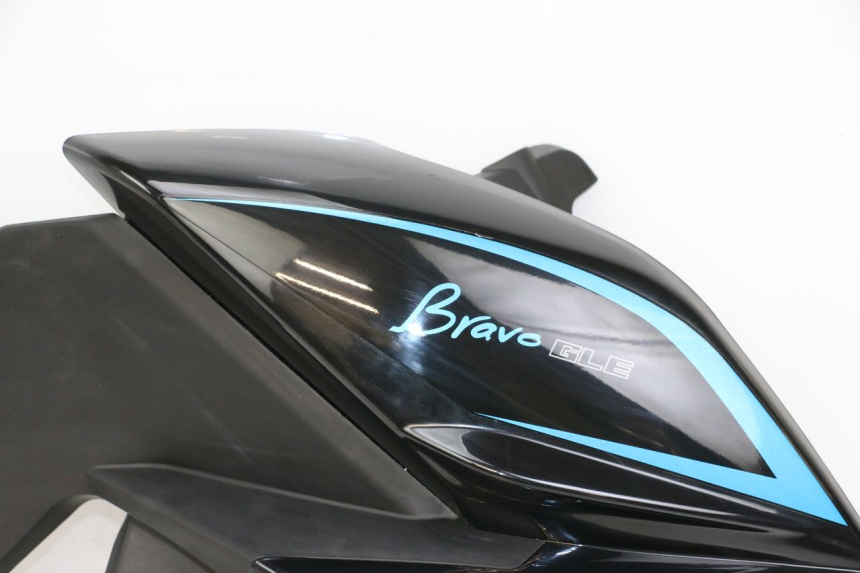 photo de RIGHT FRONT FAIRING EBROH BRAVO GLE 1 (2020 - 2024) - Distinctive features