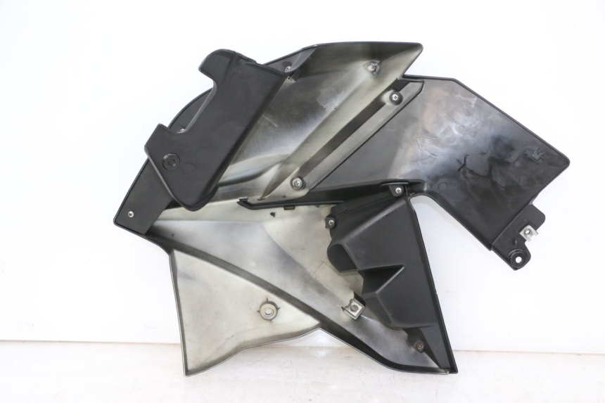 photo de RIGHT FRONT FAIRING EBROH BRAVO GLE 1 (2020 - 2024) - Fixing points details