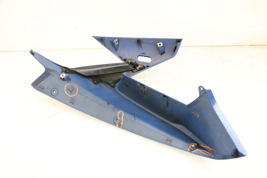 photo de RIGHT FRONT FAIRING YAMAHA FJR ABS 1300 (2006 - 2012) - Alternative perspective