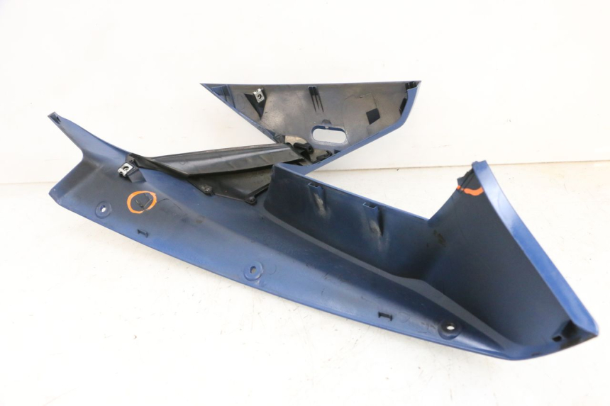 photo de RIGHT FRONT FAIRING YAMAHA FJR ABS 1300 (2006 - 2012) - Technical close-up