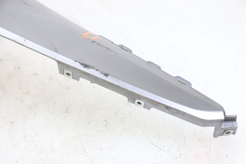 photo de RIGHT FRONT SIDE PANEL HONDA FORZA ABS 300 (2013 - 2019)