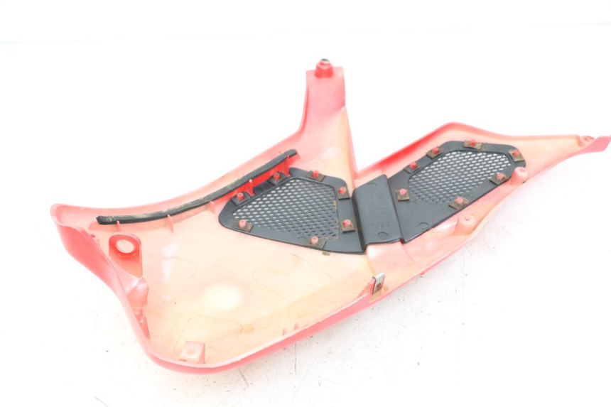 photo de RIGHT FRONT SIDE PANEL GILERA DNA 50 (2000 - 2007)