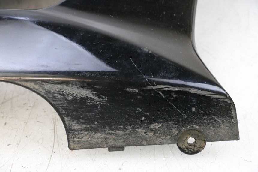 photo de RIGHT FRONT FAIRING SUZUKI GSXR GSX-R 1000 (2003 - 2004) - Technical close-up