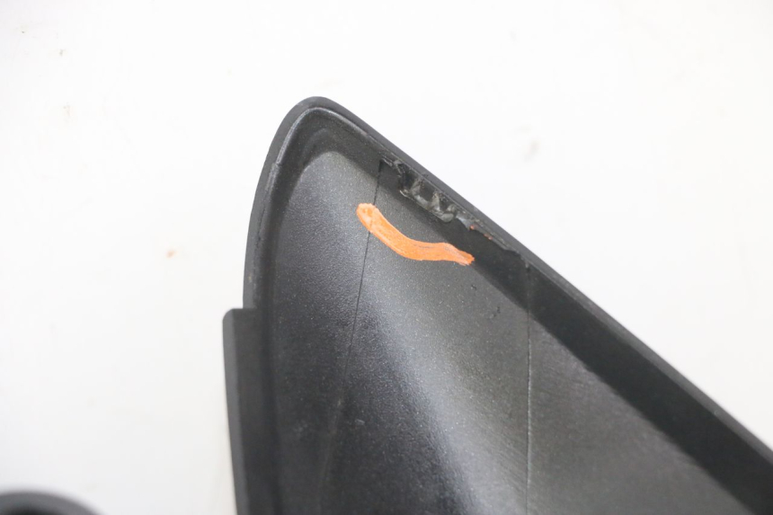 photo de RIGHT FRONT FAIRING HONDA NTV DEAUVILLE ABS 700 (2007 - 2016)