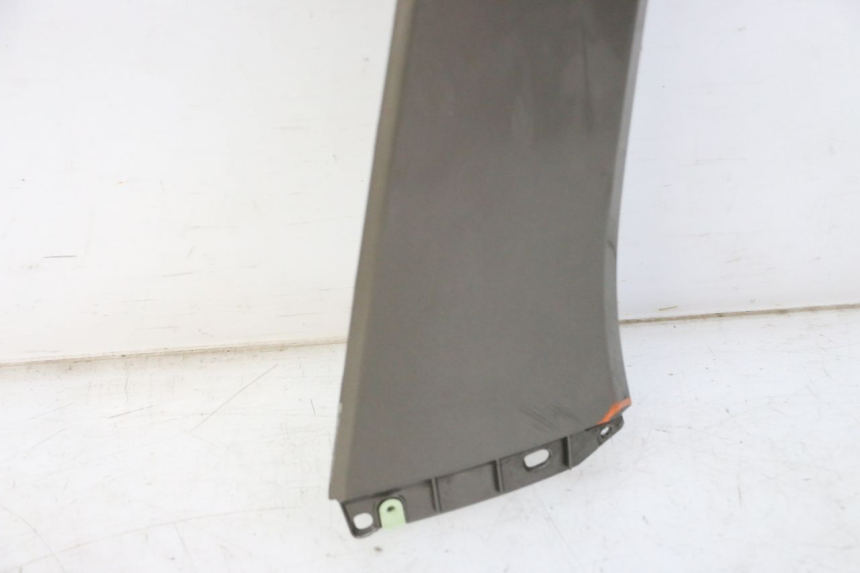 photo de RIGHT FRONT FAIRING PEUGEOT SATELIS 125 (2013 - 2018)