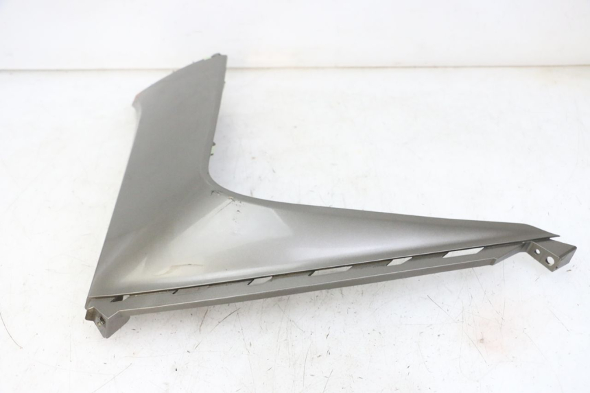 photo de RIGHT FRONT FAIRING PEUGEOT SATELIS 125 (2013 - 2018)