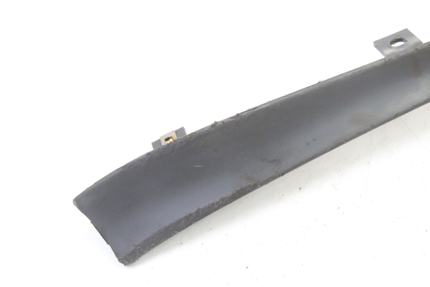 photo de RIGHT FRONT FAIRING PIAGGIO SUPER LX 125 (2000 - 2003)