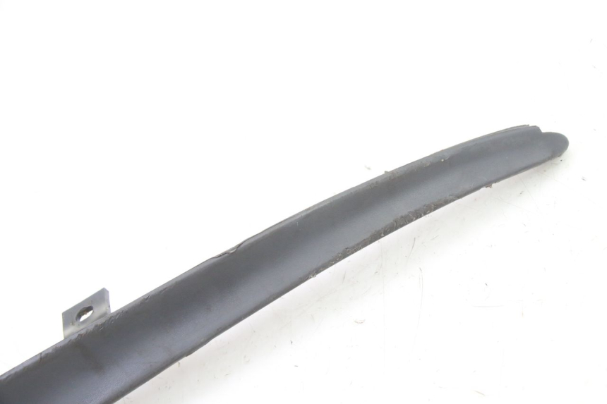 photo de RIGHT FRONT FAIRING PIAGGIO SUPER LX 125 (2000 - 2003)