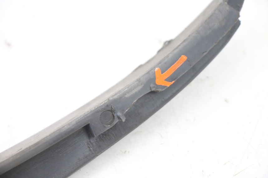 photo de RIGHT FRONT FAIRING PIAGGIO SUPER LX 125 (2000 - 2003)