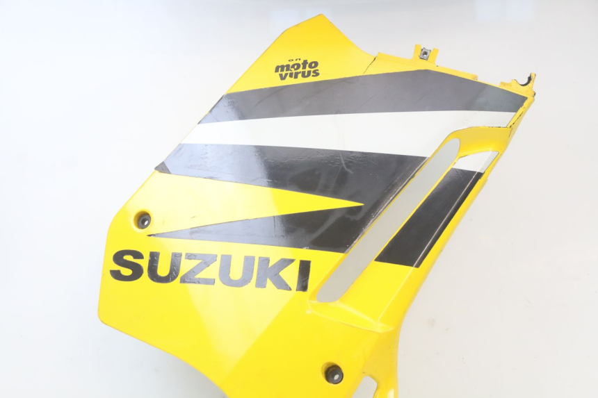 photo de RIGHT FRONT FAIRING SUZUKI GS F 500 (2004 - 2007)