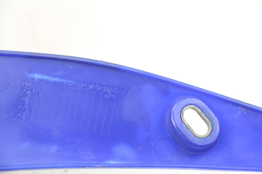 photo de RIGHT FRONT SIDE PANEL YAMAHA TTR 125 (2000 - 2020)