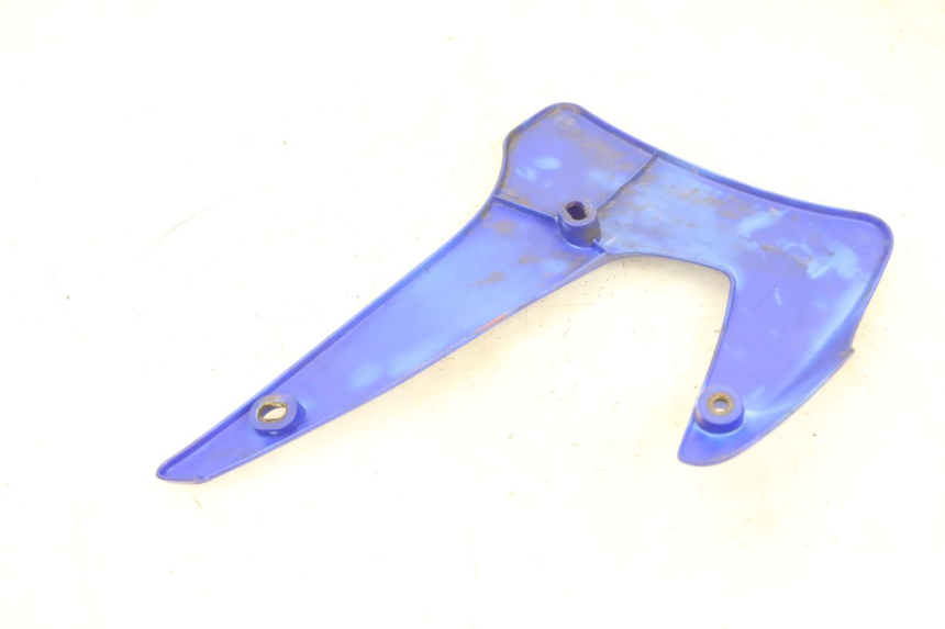 photo de RIGHT FRONT SIDE PANEL YAMAHA TTR 125 (2000 - 2020) - Component detail