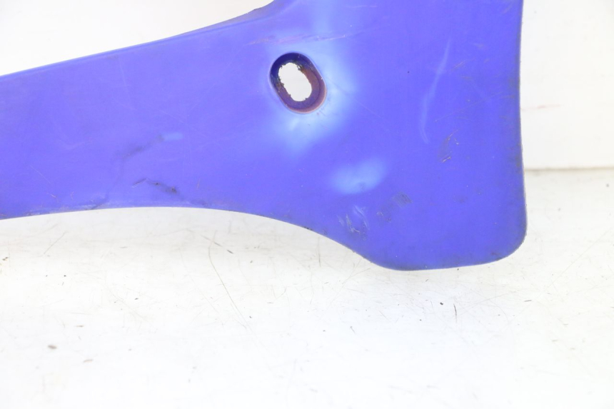 photo de RIGHT FRONT SIDE PANEL YAMAHA TTR 125 (2000 - 2020) - Surface and material condition