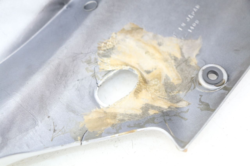 photo de RIGHT FRONT FAIRING KAWASAKI ZR7 ZR-7 S 750 (1999 - 2004) - Alternative perspective