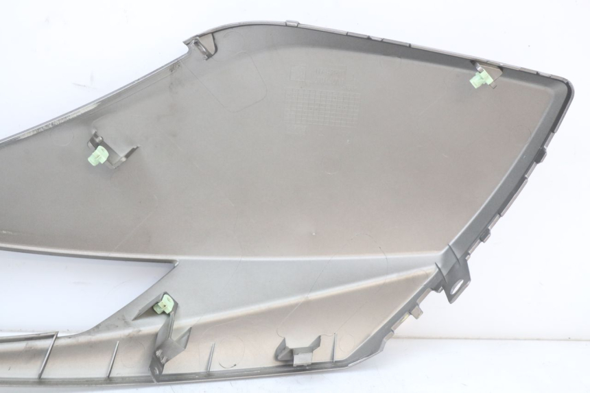 photo de LEFT FRONT FAIRING PEUGEOT CITYSTAR 50 (2013 - 2017)