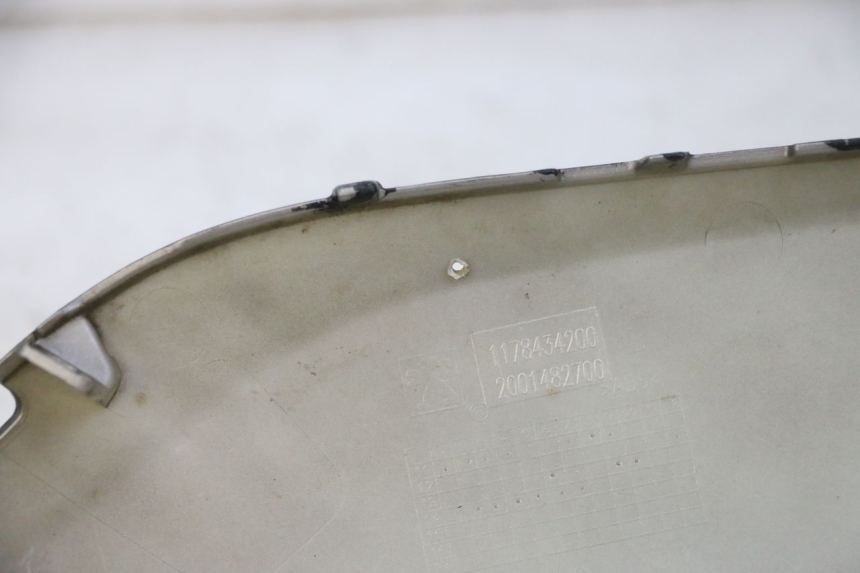 photo de LEFT FRONT FAIRING PEUGEOT CITYSTAR 50 (2013 - 2017)