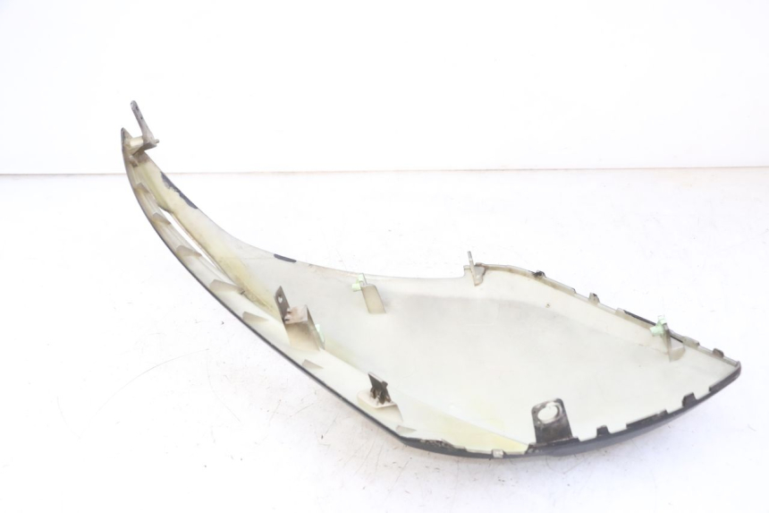 photo de LEFT FRONT FAIRING PEUGEOT CITYSTAR 50 (2013 - 2017)