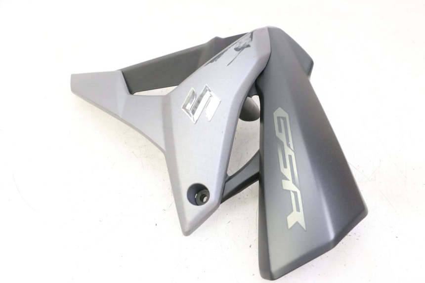 photo de LEFT FRONT FAIRING SUZUKI GSR 750 (2011 - 2017)