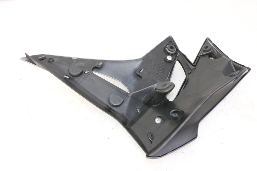 photo de LEFT FRONT FAIRING SUZUKI GSR 750 (2011 - 2017)