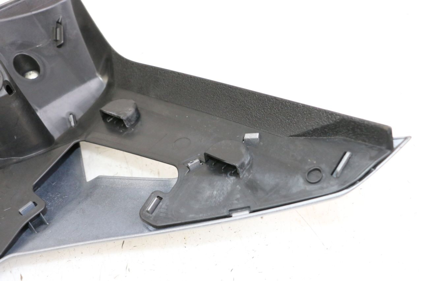 photo de LEFT FRONT FAIRING SUZUKI GSR 750 (2011 - 2017)