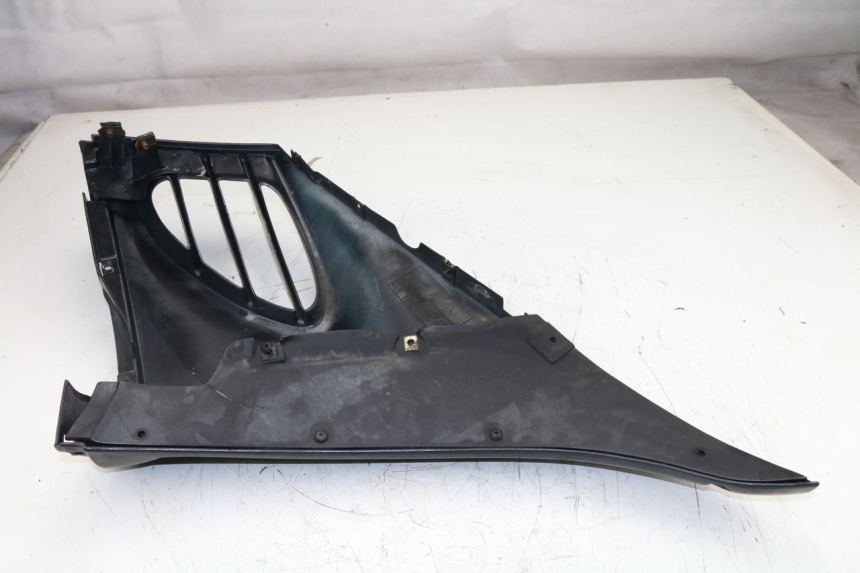 photo de LEFT FRONT FAIRING BMW K LT ABS 1100 (1990 - 1996)