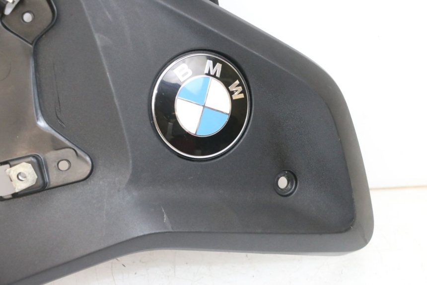 photo de LEFT FRONT FAIRING BMW R GS 1250 (2021 - 2024) - Distinctive features
