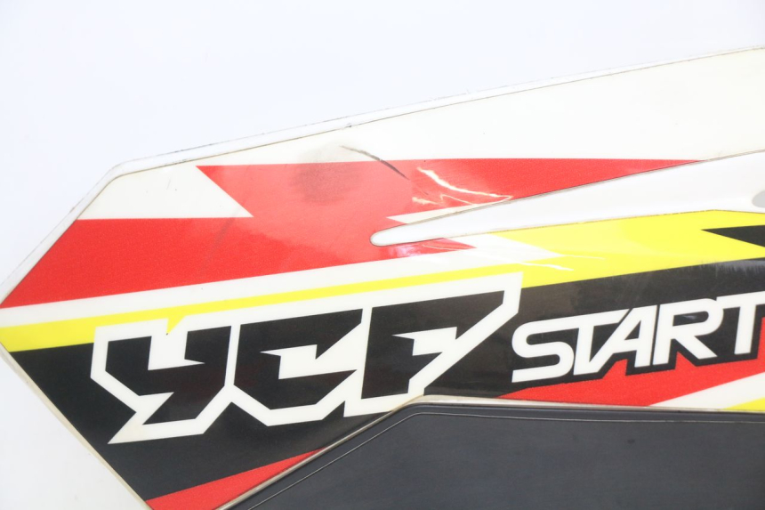 photo de LEFT FRONT SIDE PANEL YCF R-START 125