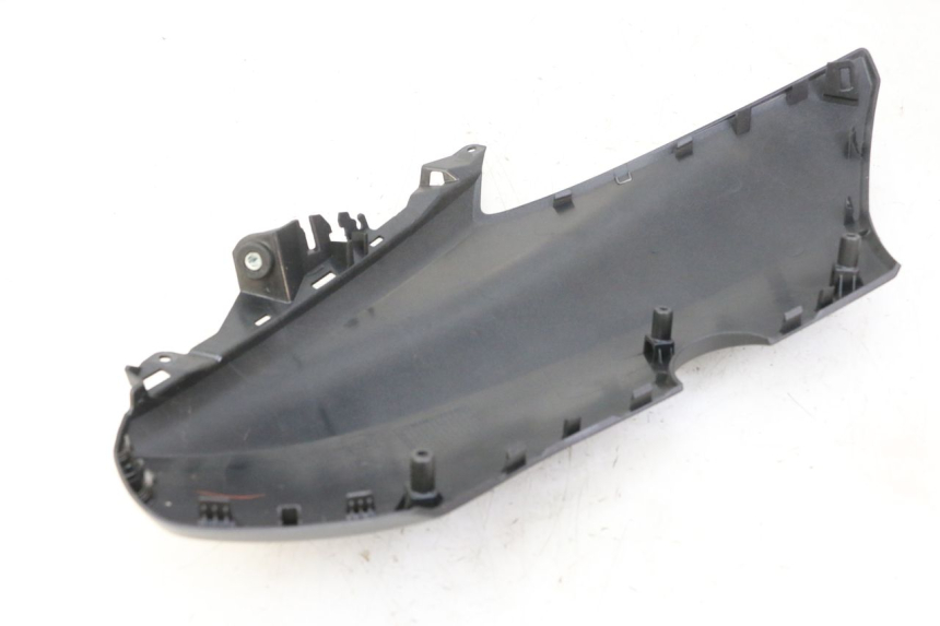 photo de LEFT FRONT FAIRING YAMAHA XMAX X-MAX 125 (2021 - 2025)