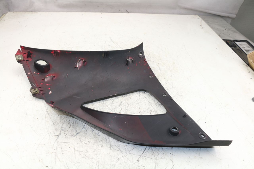 photo de LEFT FRONT FAIRING YAMAHA YZF R1 1000 (1998 - 1999)