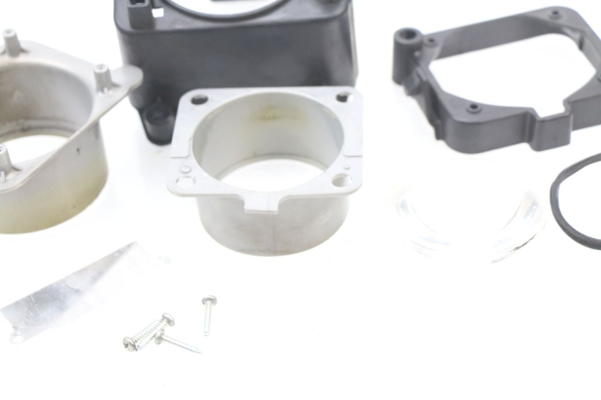 photo de HEADLIGHT BOWL PEUGEOT LUDIX 50 (2005 - 2007) - Alternative perspective