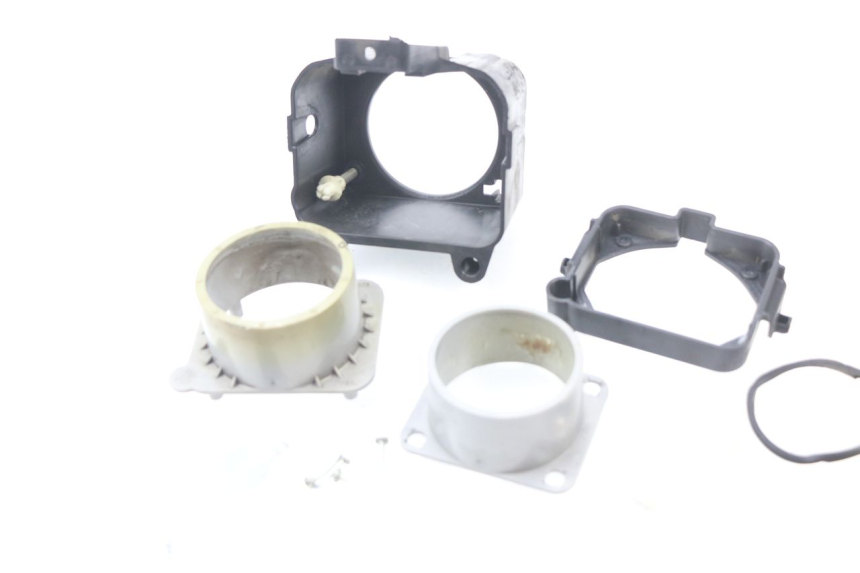 photo de HEADLIGHT BOWL PEUGEOT LUDIX 50 (2005 - 2007) - Surface and material condition