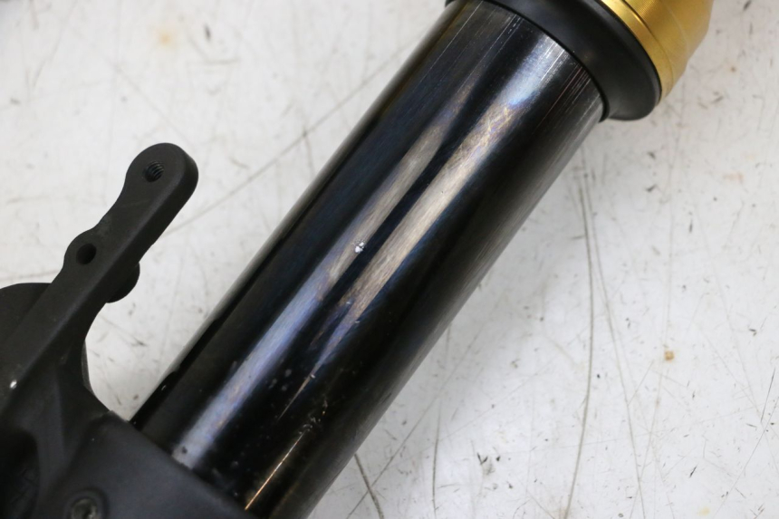 photo de FORK SUZUKI GSXR GSX-R 1000 (2003 - 2004) - Focus on structure