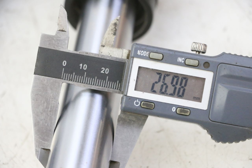 photo de FORKS LEG MOTRON BREEZY 4T 50 (2021 - 2025)