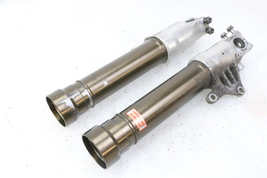 photo de FORKS LEG HONDA CBR RR FIREBLADE 900 (1992 - 1994)