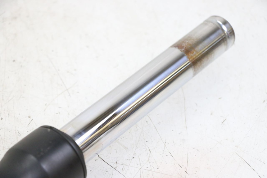 photo de RIGHT FORKS LEG SUZUKI BURGMAN 125 (2015 - 2017)