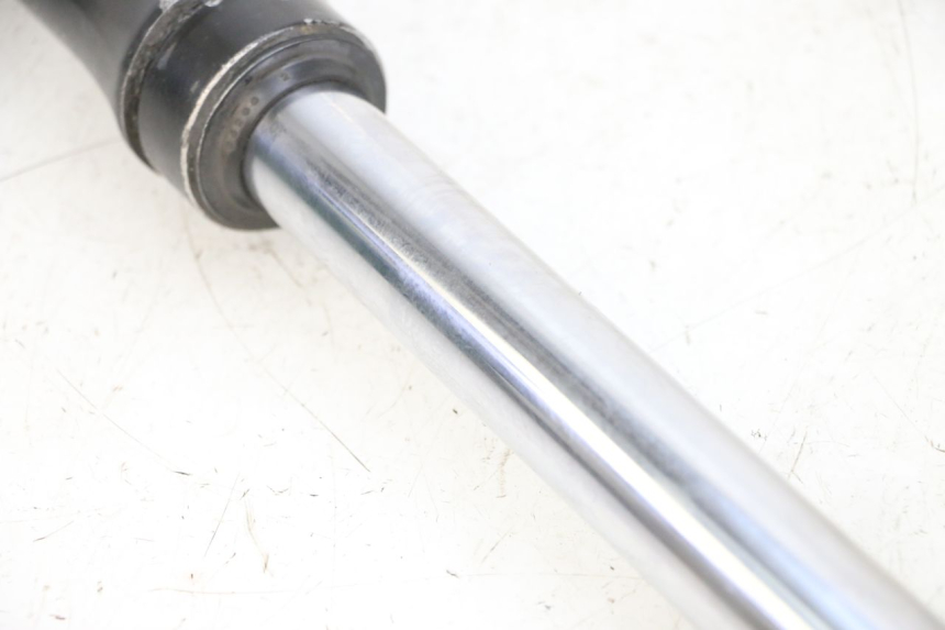 photo de RIGHT FORKS LEG YAMAHA TTR 125 (2000 - 2020) - Technical close-up