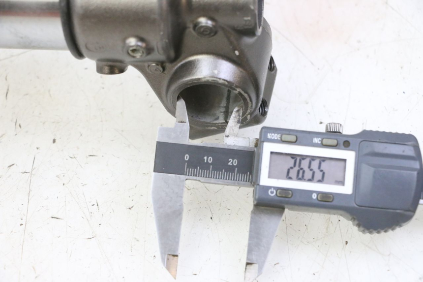 photo de RIGHT FORKS LEG YAMAHA YZF YZ-F 450 (2014 - 2016)