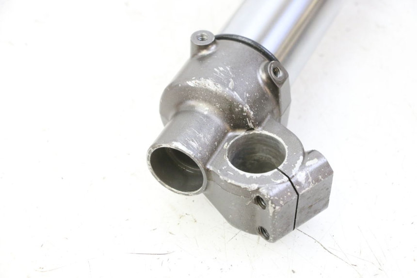 photo de RIGHT FORKS LEG YAMAHA YZF YZ-F 450 (2014 - 2016)