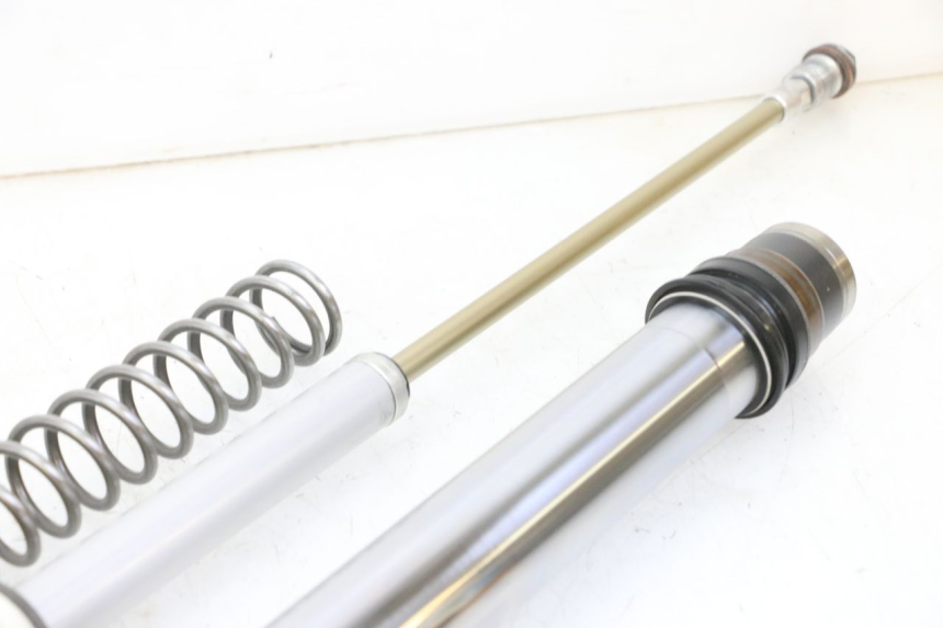 photo de RIGHT FORKS LEG YAMAHA YZF YZ-F 450 (2014 - 2016)
