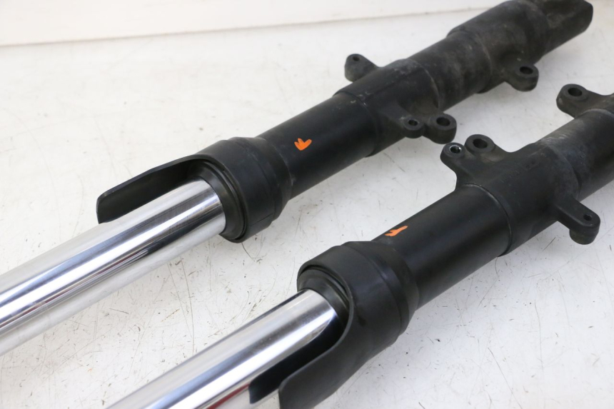 photo de FORKS LEG YAMAHA FZ6 FAZER S2 600 (2007 - 2011)