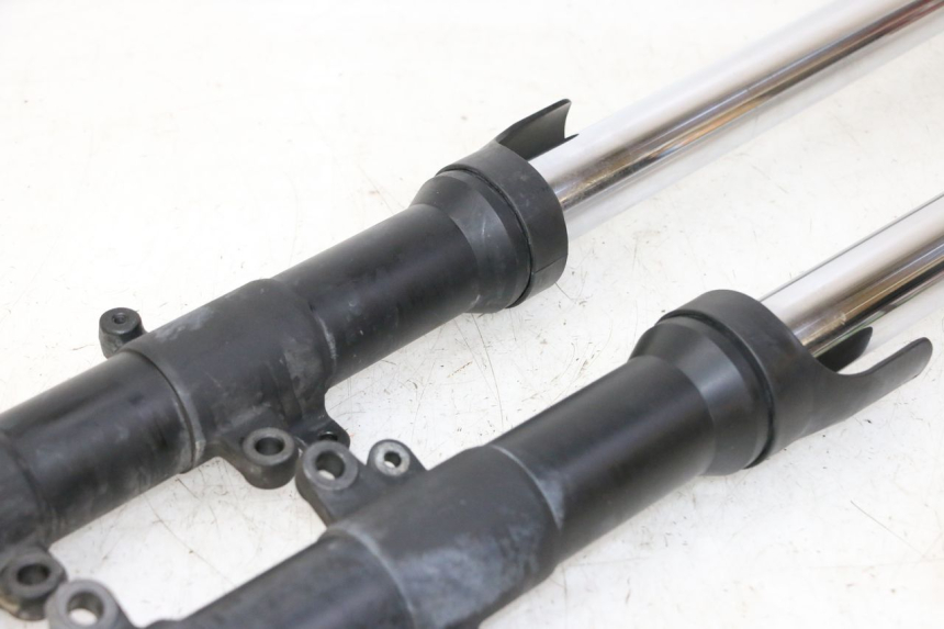 photo de FORKS LEG YAMAHA FZ6 FAZER S2 600 (2007 - 2011)