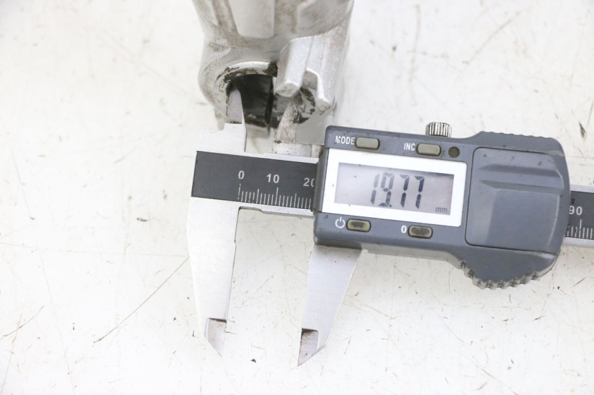 photo de LEFT FORKS LEG KSR CODE 125 (2018 - 2020) - Zoom on usage condition